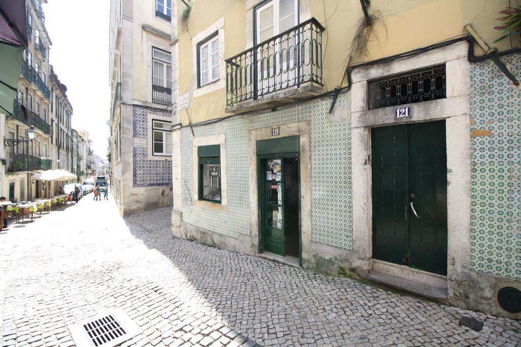Bairro Alto In A Polaroid - Party In Lisbon Apartment Ngoại thất bức ảnh