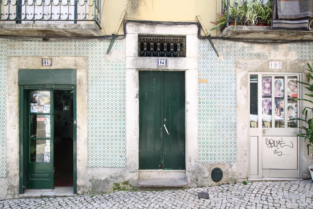 Bairro Alto In A Polaroid - Party In Lisbon Apartment Ngoại thất bức ảnh